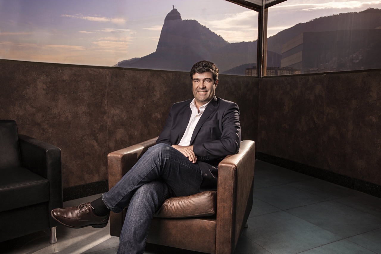 CEO das marcas Bob's, KFC e Pizza Hut, Ricardo Bomeny analisa o resiliente setor de franquias de alimentação